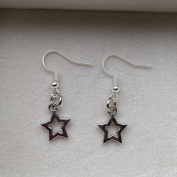 Handmade Silver Star Earrings - Picture 8 of 13